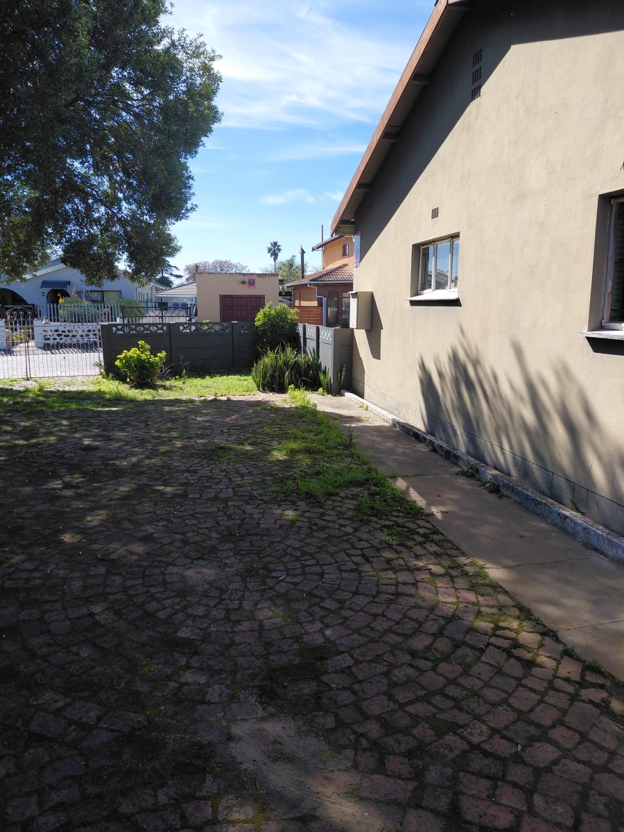 To Let 3 Bedroom Property for Rent in New Orleans Western Cape
